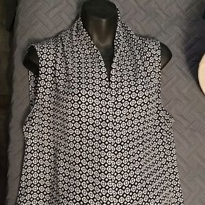 Apt 9 sleeveless top size XL